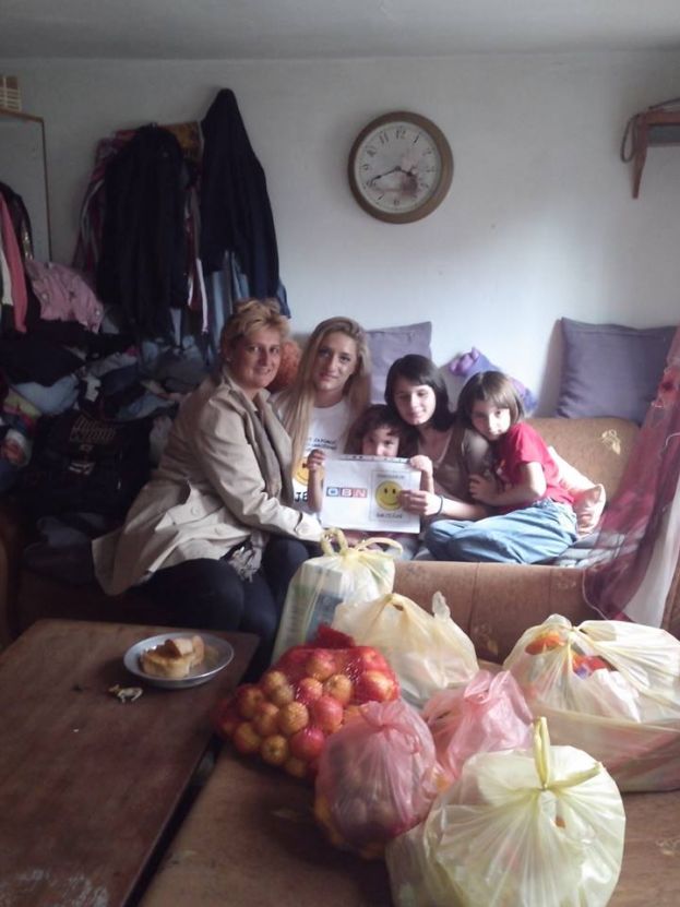 The distribution of packages  “Smješka” in cooperation with OBN television on September 28